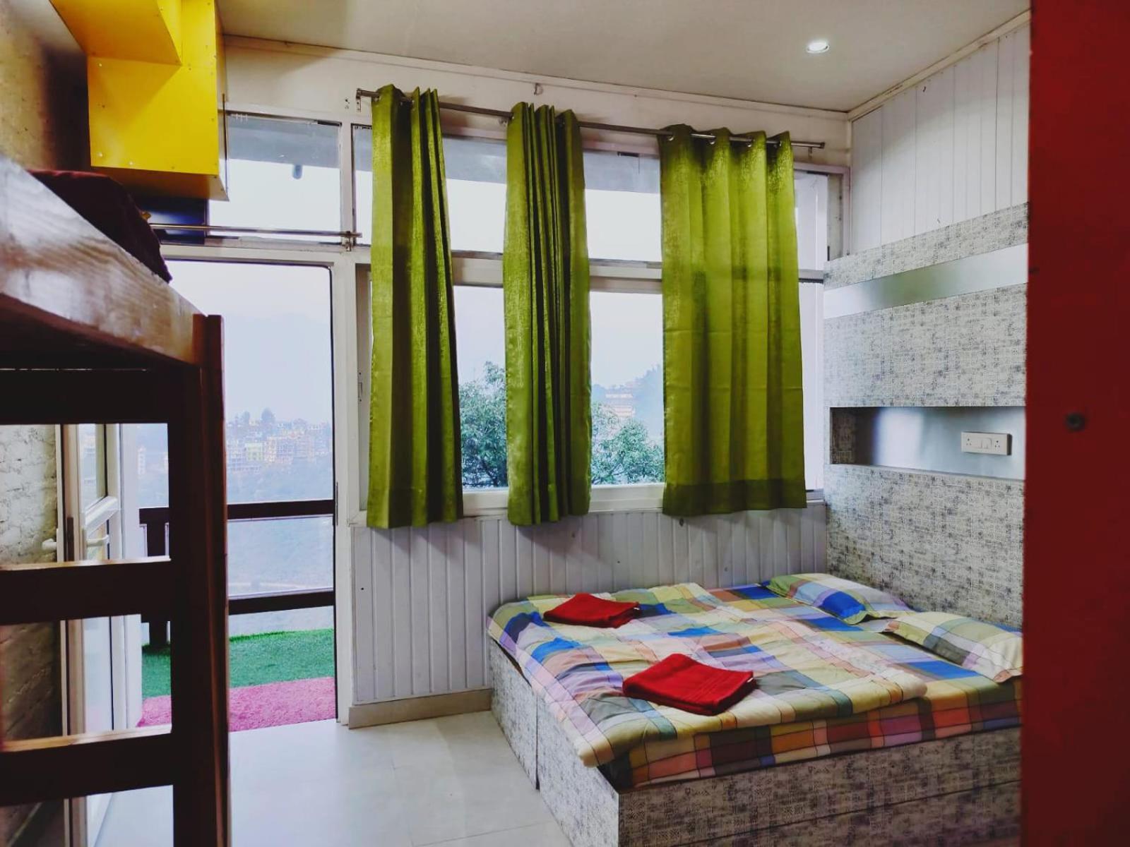 מוסורי The Himalaya Retreat Resort, Experience Nature In The Lap Of Himalayas מראה חיצוני תמונה