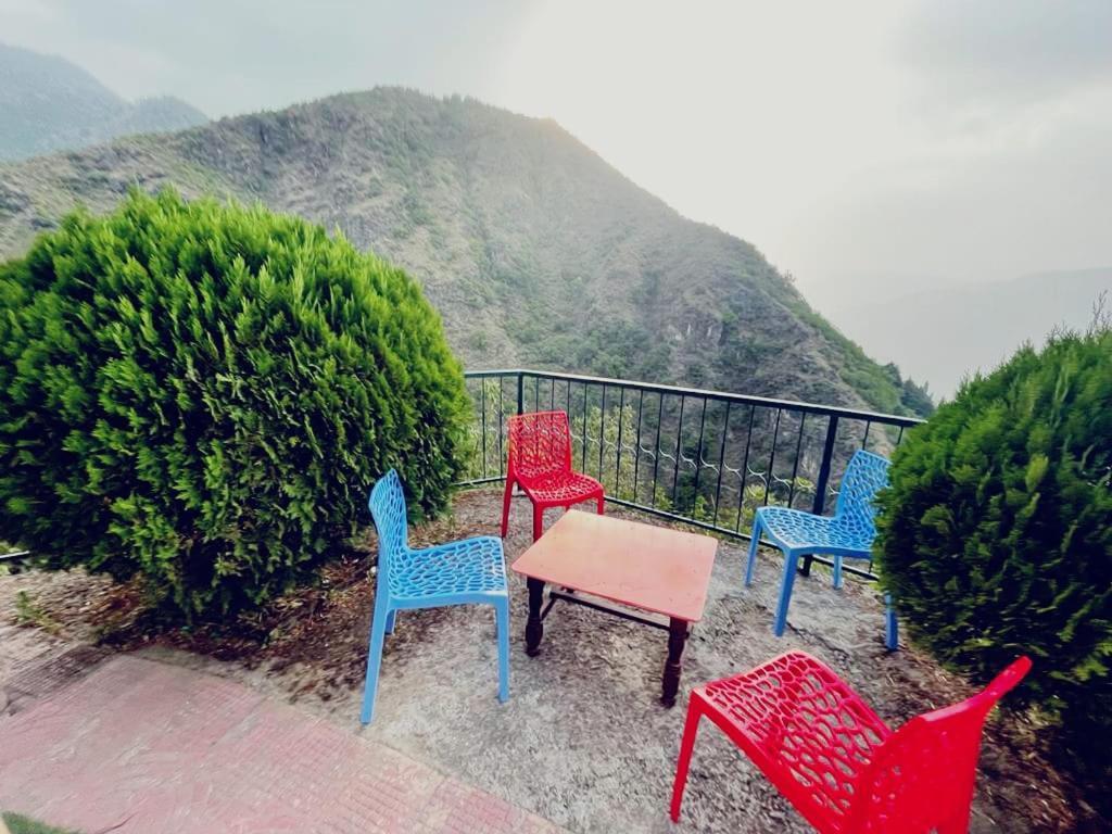 מוסורי The Himalaya Retreat Resort, Experience Nature In The Lap Of Himalayas מראה חיצוני תמונה